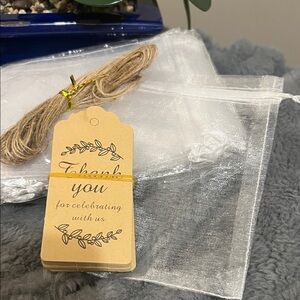 White Organza Gift Bags with Tags and Twine Set of 25 ❤️